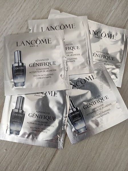 Сироватка активатор молодості шкіри LANCOME