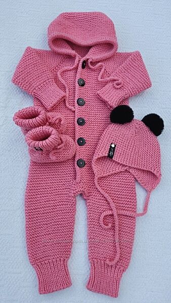 Дитячий комплект на 6 місяців.