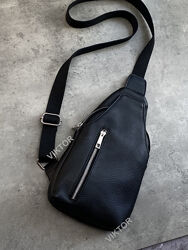 Кожаная мужская итальчнская сумка слинг на молниях и магните. Шкіряна сумка