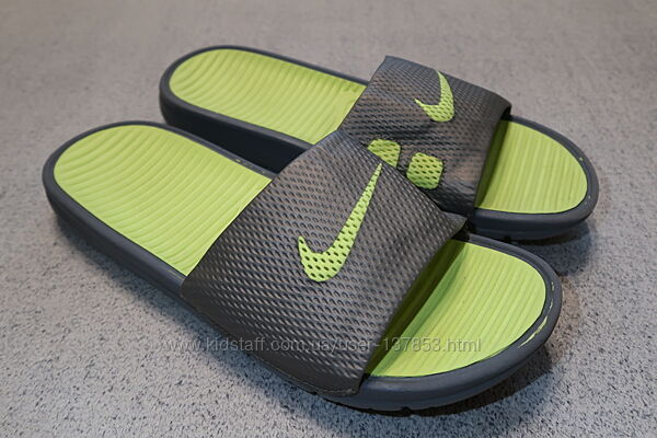 Шлепанцы Nike оригинал - 45 размер