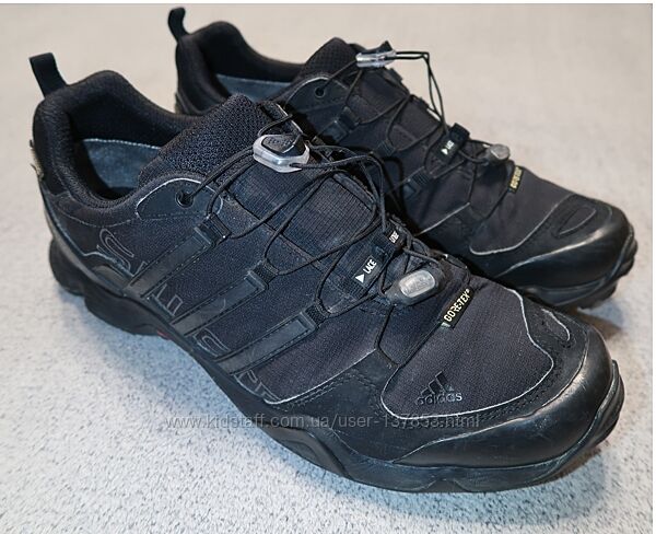 Трекинговые кроссовки Adidas Terrex оригинал - 44,5 размер