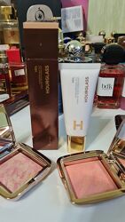 Косметика Hourglass