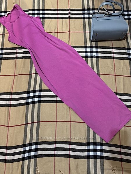 Продаю стильну довга сукню рожевого кольору з бавовни
