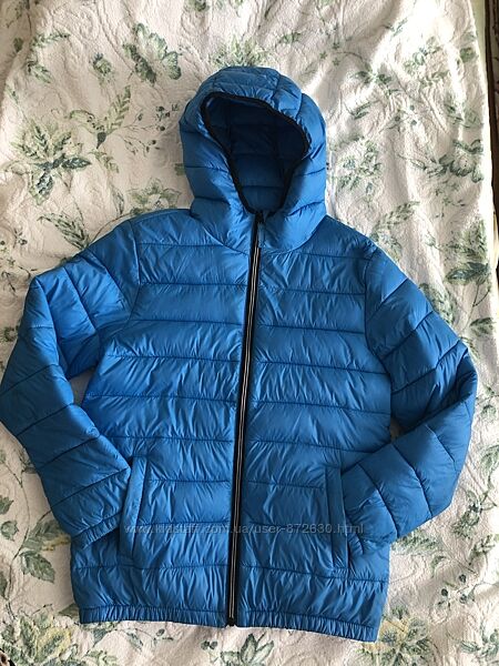 Демісезонна куртка у гарному кольорі р.152-158