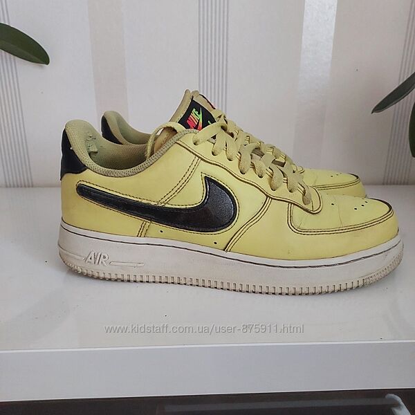 Кроссовки Nike