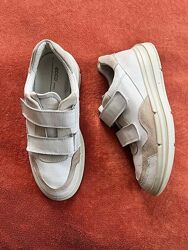 Шкіряні кросівки туфлі фірми ecco 40 розміру по устілці 25,5 см