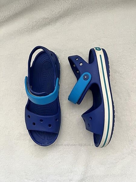 Сандали фирмы Crocs размер J1 наш 30-31 устілці 20,5 см. 