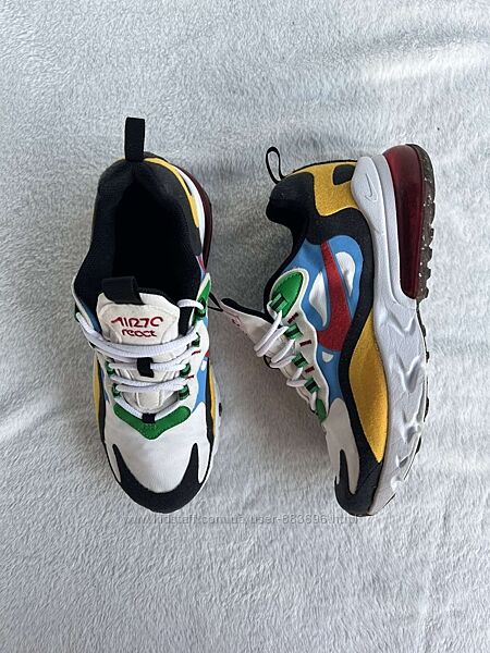 Кроссовки фирмы nike 36 размера по стельке 23,5 см.