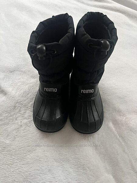Сапоги фирмы Reima 27 размера по стельке 18 см.