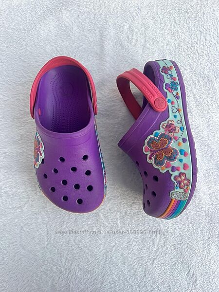 Крокси фірми crocs розмір j3 за устілкою 22-22,5 см наш 35