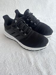Кросівки фірми adidas 40 розміру за устілкою 25,5 см.