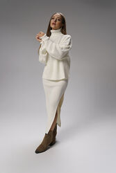 Вязаний теплий костюм светр спідниця з розрізом