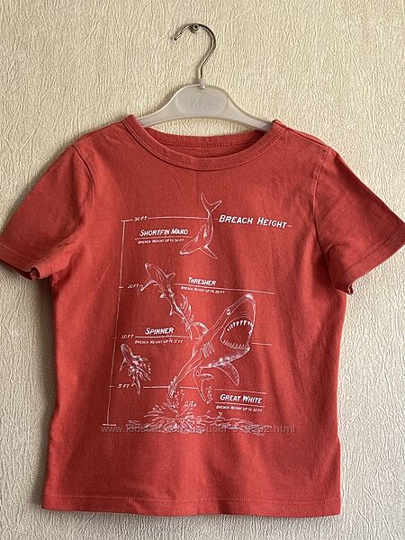 Футболка GAP на 4-5 років