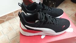 Нові чоловічі спортивні кросівки  Puma  Anzarun Lite 