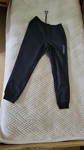 Нові джогери на шерпі Uniqlo розмір М