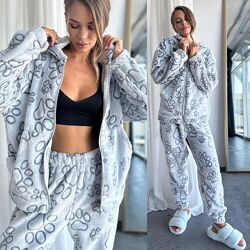 Жіночий тепла махрова піжама домашній костюм на блискавці 42-52 розміри