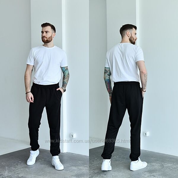 Чоловічі штани, в низу на резинці, двонитка. Розміри від 48 до 62