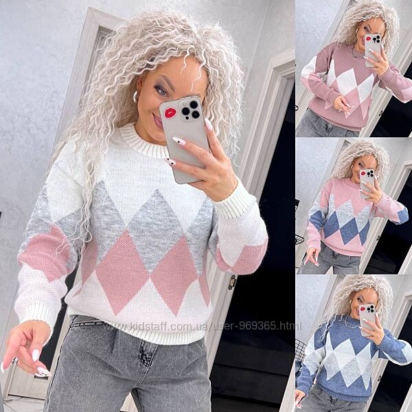 Светрик з низьким горлом. Розмір універсальний 44-56