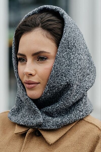 Капор з тканини букле