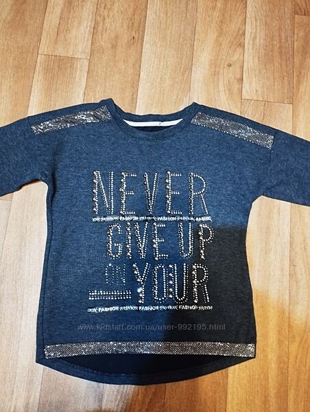 Світшот Турція 128-140р 7-9р в ідеальному стані