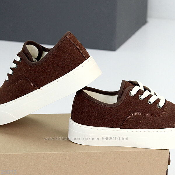 Молодіжні замшеві кеди крипери колір шоколад на білій платформі 4 кольора