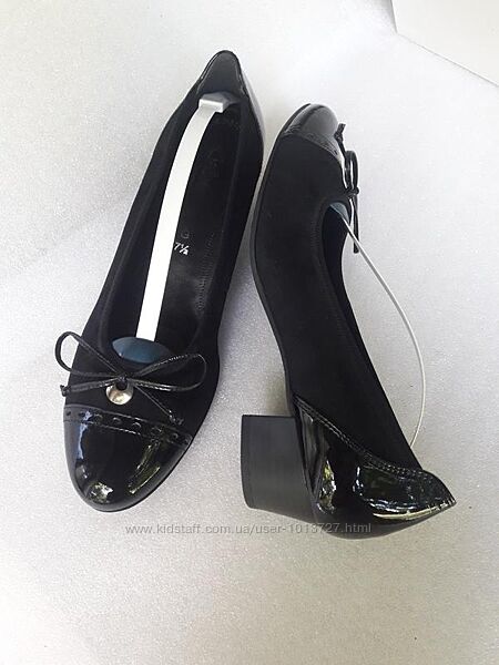 Gabor шкіряні туфлі 40,5/26,5