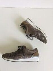 Кросівки bugatti 37/23.5-24