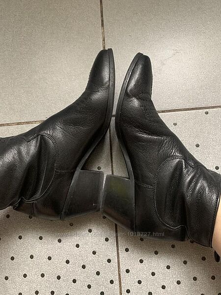 San marino шкіряні черевики 40/25,8