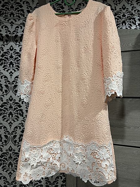 Дитяча сукня на зріст 140