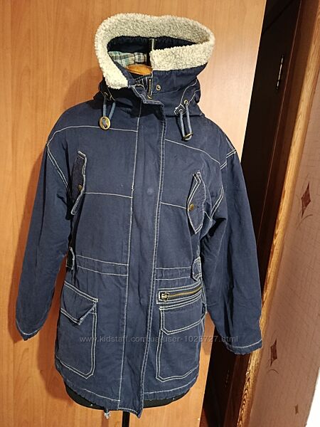 Женская деми куртка Essentials 50-52р.