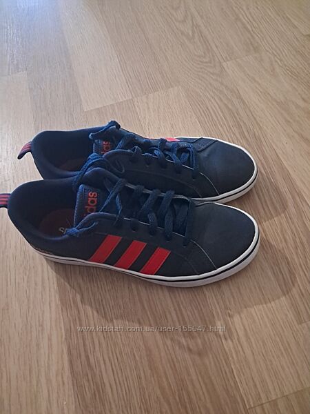 Кросівки дитячі Adidas,  розмір 39.5