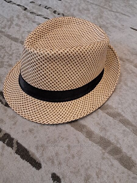 Капелюх літний