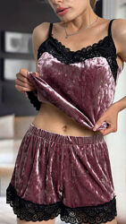 #6: пудровий