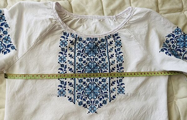 Жіноча вишиванка