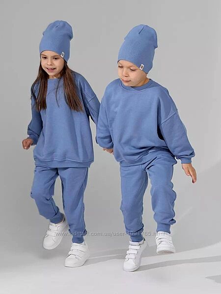 Спортивний костюм весняний