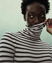 Uniglo гольф у рубчик uniqlo з серії 100 extra fine merino