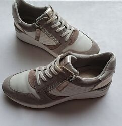 Кросівки Tamaris р.41