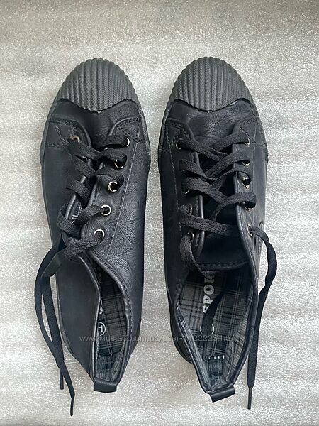 Кеди чоловічі