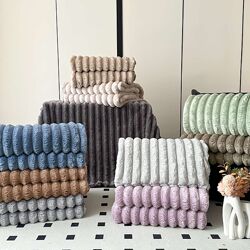 Королевский плед-шарпей полоска 4-5 см евро размер