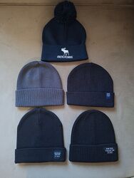 Шапки на хлопчиків. Нові. Різні розміри і ціни.