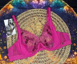 Бюстгальтер жіночий з мереживом без паралону від marks & spencer.