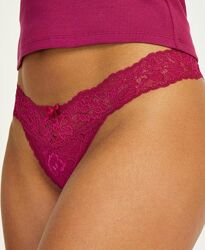 Трусики жіночі стрінги рожеві мереживні від hunkemoller.