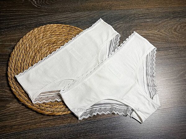 Труси жіночі білі хіпстери з мереживом Esmara.