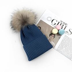 Дитяча шапка для хлопчика на дівчинку тепла шапка осіння на весну зимня