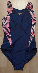 Купальник слитный Speedo на 13-14 лет 