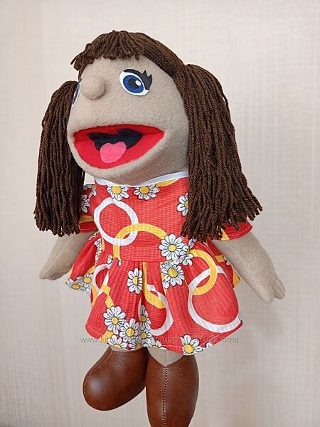 Настя кукла на руку с открывающимся ртом