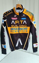 Велокофта теплая, софтшелл. фирменная Doltcini sportswear. размер s.