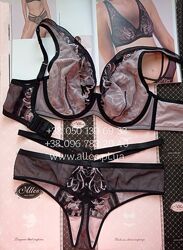 #6: Alles Glossy Iris