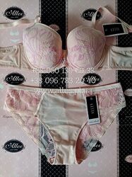 #9: Alles Glossy Iris