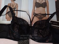 #7: Alles Chiara M Black